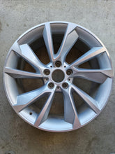 Load image into Gallery viewer, 1x Alufelge 19 Zoll 9.0" 5x120 42ET 6854678 BMW F34 Rim Wheel FEL3145875434ss