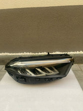Laden Sie das Bild in den Galerie-Viewer, Frontscheinwerfer Mercedes-Benz W177 A1779062206 Rechts Scheinwerfer Headlight SCH5886086608jb