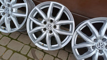 Laden Sie das Bild in den Galerie-Viewer, 4x Alufelge 17 Zoll 7.5" 5x112 55ET Matt Silber KBA49355 Rim Wheel FEL2587574855ly