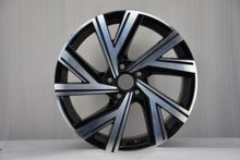 Load image into Gallery viewer, 1x Alufelge 18 Zoll 7.5" 5x112 51ET Glanz 5H0601025AB VW Golf Viii Rim Wheel FEL2588173300sn