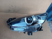 Load image into Gallery viewer, Frontscheinwerfer Mazda 2 D43N-51040 D43N-51030 Full LED Rechts oder Links