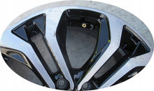 Laden Sie das Bild in den Galerie-Viewer, 1x Alufelge 17 Zoll 5x108 SSA36760 Ford Puma Rim Wheel FEL2482014255hc