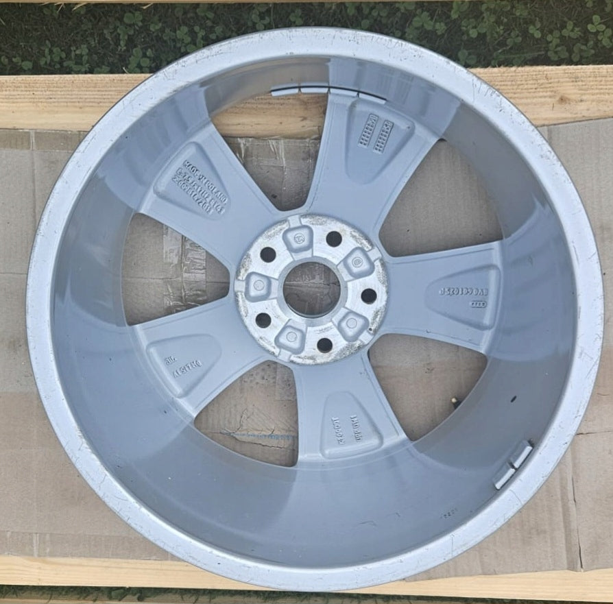 1x Alufelge 17 Zoll 7.5" 5x112 43ET Glanz Silber 8V0601025P Audi A3 Rim Wheel FEL6702960535mp