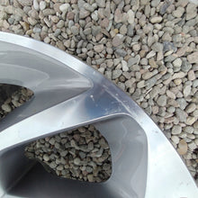 Laden Sie das Bild in den Galerie-Viewer, 1x Alufelge 16 Zoll 6.5" 4x108 20ET Glanz Silber Opel Crossland X Rim Wheel FEL8136964116nu