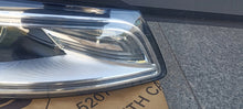 Load image into Gallery viewer, Frontscheinwerfer Audi Q5 8R0941006C Xenon Ein Stück (Rechts oder Links)