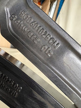 Load image into Gallery viewer, 1x Alufelge 18 Zoll 7.5" 5x112 49ET 5GM601025AJ VW I Rim Wheel FEL3907788739tx