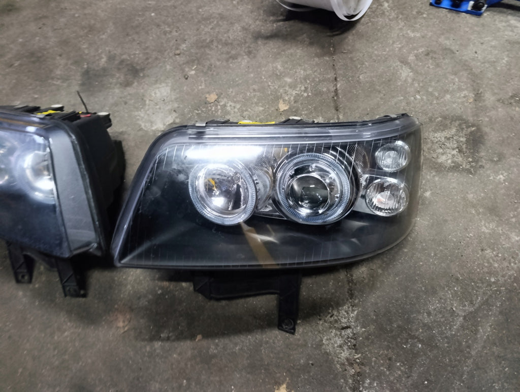 Frontscheinwerfer VW T5 Ein Satz Scheinwerfer Headlight SCH6447063877bu