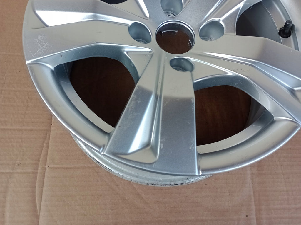 1x Alufelge 15 Zoll 6.5" 4x108 20ET 124998766 Peugeot Rim Wheel FEL9670434021py