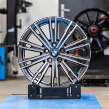 Laden Sie das Bild in den Galerie-Viewer, 4x Alufelge 18 Zoll 8.5" 5x112 40ET 8089891 BMW G31 G21 G30 G22 G20 G23 FEL7422499079br
