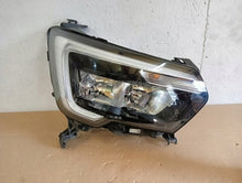 Laden Sie das Bild in den Galerie-Viewer, Frontscheinwerfer Renault Master 260105567R Full LED Rechts Headlight