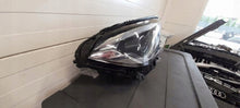 Laden Sie das Bild in den Galerie-Viewer, Frontscheinwerfer Mercedes-Benz W247 A2479064205KZ Rechts Scheinwerfer Headlight SCH1700112549wg