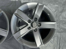 Laden Sie das Bild in den Galerie-Viewer, 1x Alufelge 16 Zoll 7.0" 5x112 46ET 8K0071496 Audi A4 B8 Rim Wheel FEL3080736433ks