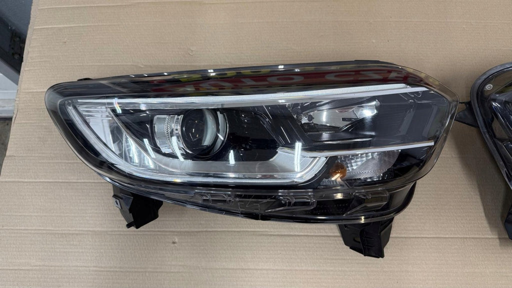Frontscheinwerfer Renault Kadjar 260609857R 260101096R LED Ein Satz Headlight SCH7399104081ge