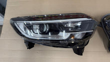 Laden Sie das Bild in den Galerie-Viewer, Frontscheinwerfer Renault Kadjar 260609857R 260101096R LED Ein Satz Headlight SCH7399104081ge