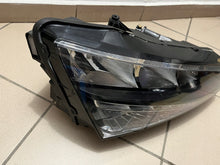 Laden Sie das Bild in den Galerie-Viewer, Frontscheinwerfer Skoda Scala 657941015 Full LED Rechts Scheinwerfer Headlight SCH6390950711vj