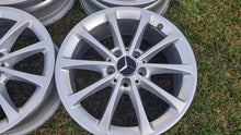 Laden Sie das Bild in den Galerie-Viewer, 4x Alufelge 17 Zoll 6.5" 5x112 44ET A1774010300 Mercedes-Benz W177 Rim Wheel FEL5888154328ay