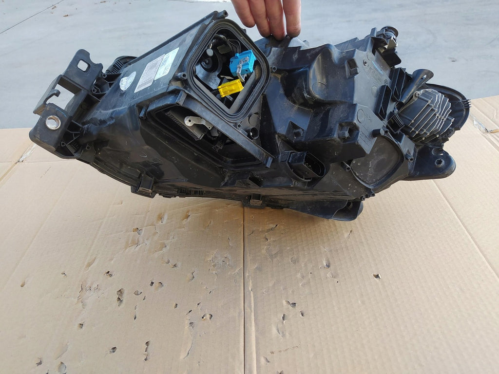 Frontscheinwerfer Mercedes-Benz Gle W166 A1669064003 LED Rechts Headlight SCH3630852737eh