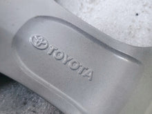 Load image into Gallery viewer, 1x Alufelge 15 Zoll 5.5" 4x100 45ET Toyota Yaris Rim Wheel FEL3392533684ue