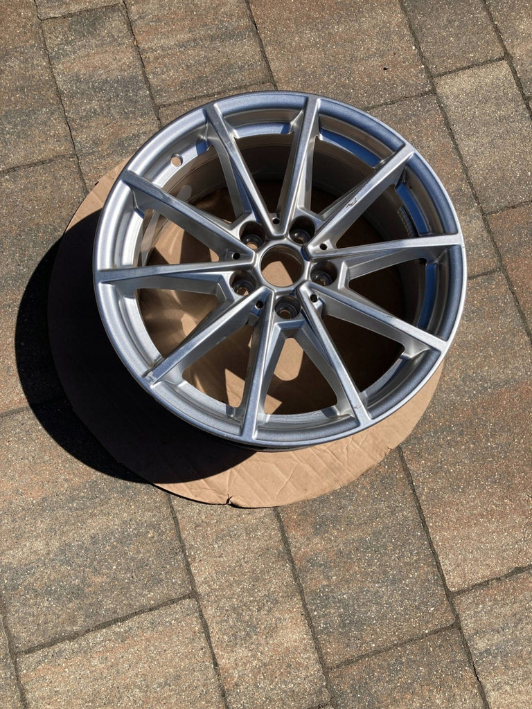 1x Alufelge 17 Zoll 5x112 6896762 BMW 5 G31 G30 Rim Wheel FEL3259619452mk