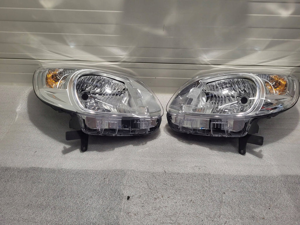 Frontscheinwerfer Renault Kangoo 260607383R Ein Satz Scheinwerfer Headlight SCH1362145647yy