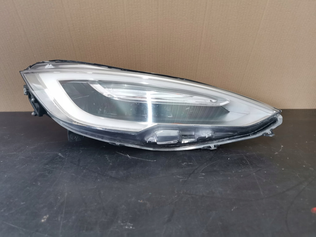 Frontscheinwerfer Tesla S 1065046-00-C Rechts Scheinwerfer Headlight SCH9317569379vk