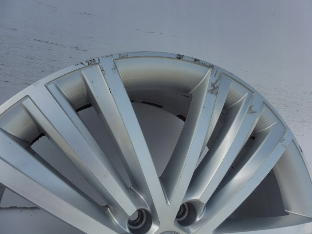 1x Alufelge 19 Zoll 8.0" 5x112 44ET Glanz 3V0601025 Mg Superb Rim Wheel FEL9155070713iz