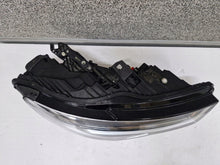 Laden Sie das Bild in den Galerie-Viewer, Frontscheinwerfer Audi A6 4G0941036 Rechts Scheinwerfer Headlight SCH1441535937dd