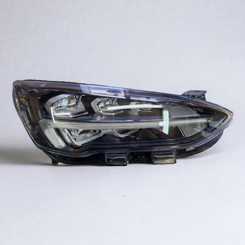 Frontscheinwerfer Ford Focus IV LED Ein Stück (Rechts oder Links) Headlight