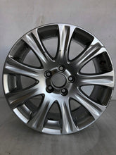 Laden Sie das Bild in den Galerie-Viewer, 1x Alufelge 17 Zoll 7.0&quot; 5x108 30760638 Volvo Rim Wheel