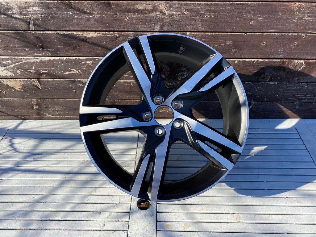 1x Alufelge 19 Zoll 7.5" 5x108 50 5ET 32327353 Volvo Xc60 Ii Rim Wheel