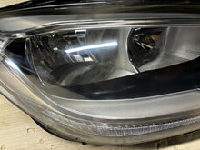 Load image into Gallery viewer, Frontscheinwerfer Mercedes-Benz W246 A2479067600 Rechts Scheinwerfer Headlight SCH9081710001cv