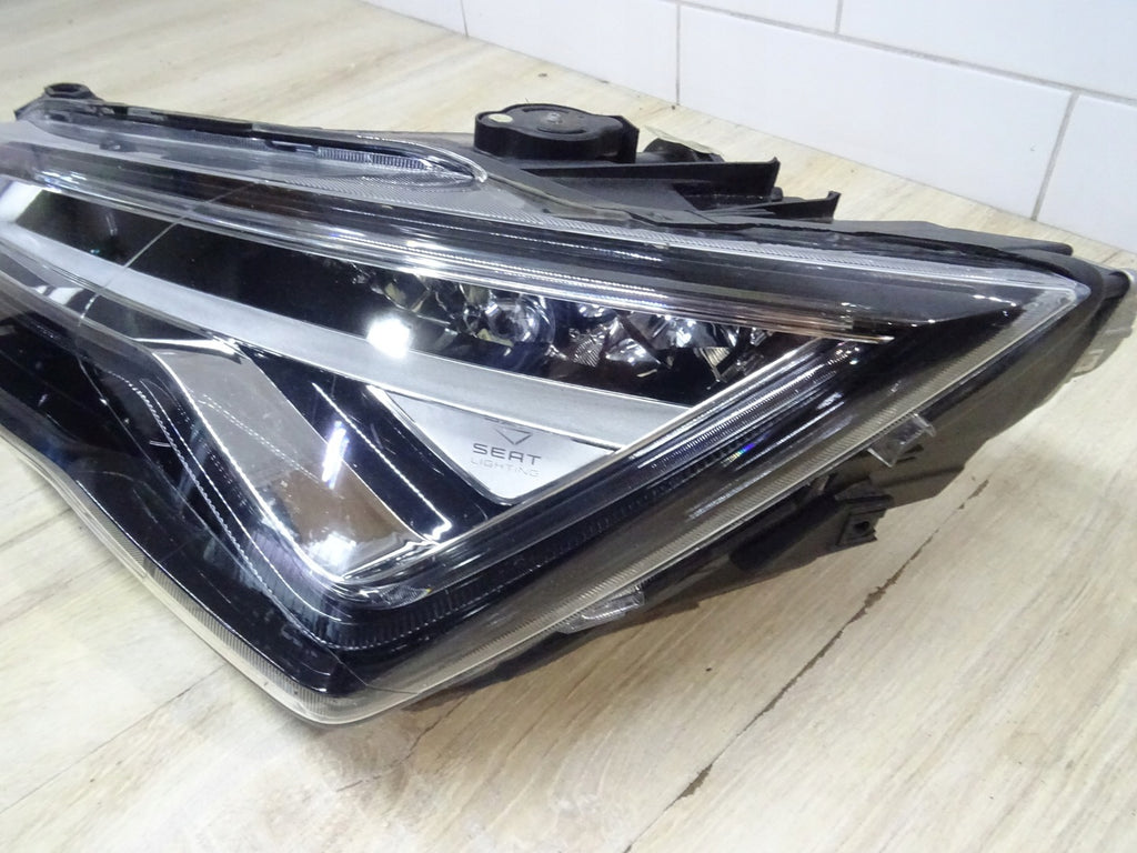 Frontscheinwerfer Seat Leon 5F1941007L LED Links Scheinwerfer Headlight