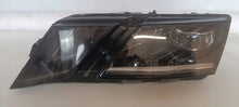 Load image into Gallery viewer, Frontscheinwerfer Skoda Octavia III 030110423100 Links Scheinwerfer Headlight SCH4895864713mj