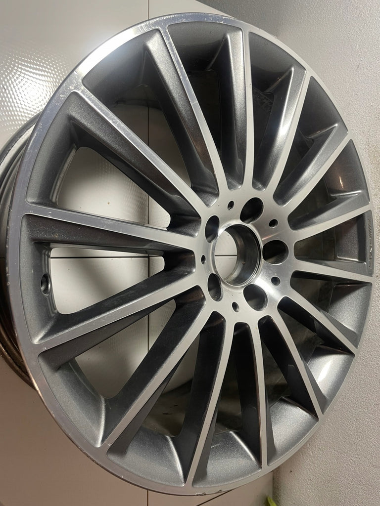 1x Alufelge 19 Zoll 8.5" 5x112 52ET A2054011400 Mercedes-Benz W205 Rim Wheel FEL2373263353ks