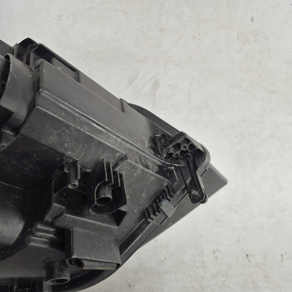 Frontscheinwerfer VW Touran 5TB941005A Links Scheinwerfer Headlight