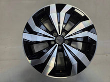 Laden Sie das Bild in den Galerie-Viewer, 1x Alufelge 17 Zoll 2GM601025M VW T-Cross Rim Wheel FEL1605560874vx