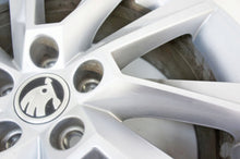 Laden Sie das Bild in den Galerie-Viewer, 1x Alufelge 17 Zoll 6.5&quot; 5x100 657601025 Skoda Scala Rim Wheel
