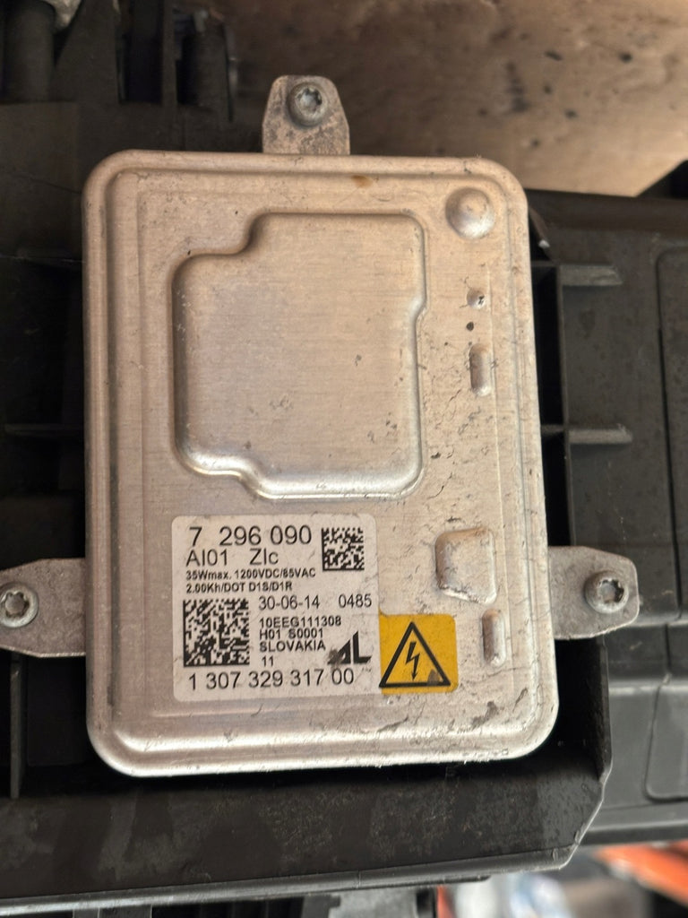 Frontscheinwerfer BMW F30 F31 7259525 Bi-Xenon Ein Stück (Rechts oder Links) SCH4089524847qb