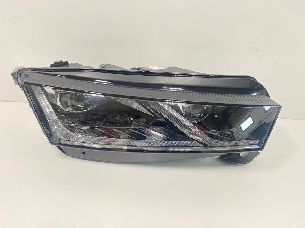 Frontscheinwerfer Skoda Octavia IV 5E4941016A LED Rechts Scheinwerfer Headlight SCH8876415379ji