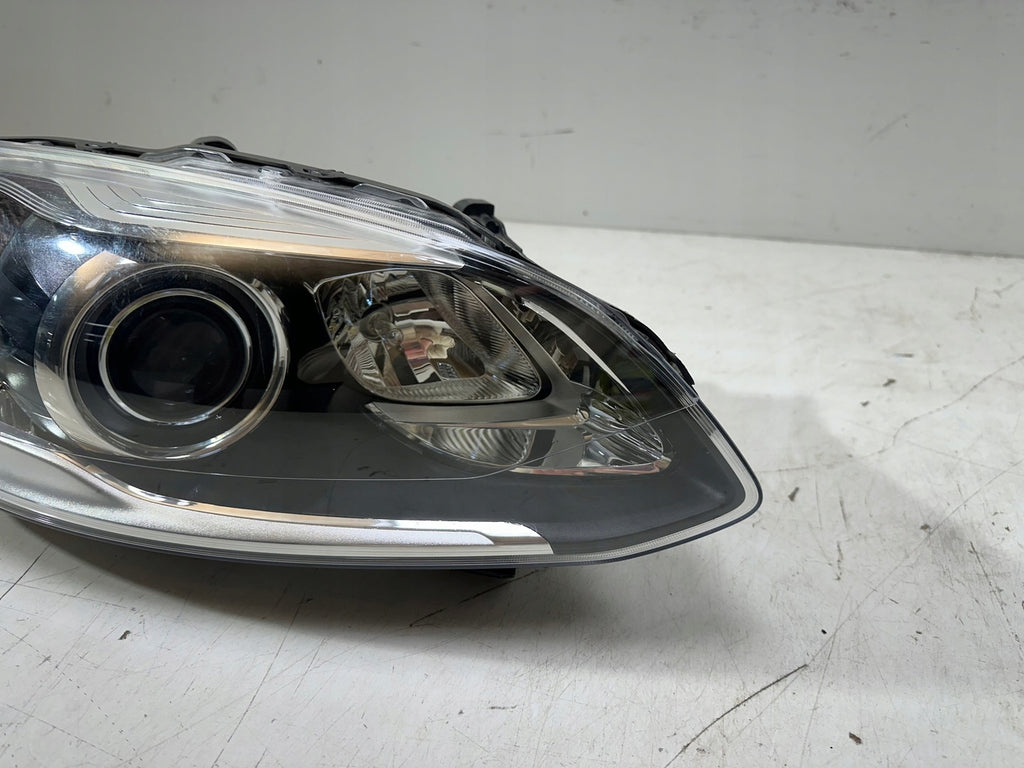 Frontscheinwerfer Volvo V60 I V60TH Xenon Rechts Scheinwerfer Headlight SCH3779613318aa