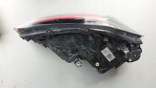 Laden Sie das Bild in den Galerie-Viewer, Frontscheinwerfer VW Polo 2G1941036G 90124658 LED Rechts Scheinwerfer Headlight