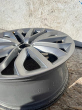 Load image into Gallery viewer, 1x Alufelge 19 Zoll 7.5&quot; 5x112 4G0601025P Audi A6 A7 Rim Wheel