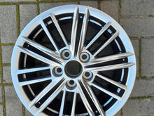Load image into Gallery viewer, 1x Alufelge 16 Zoll 6.5" 5x114.3 45ET Glanz 4261AYY040 Toyota Corolla Rim Wheel FEL6002902443nz