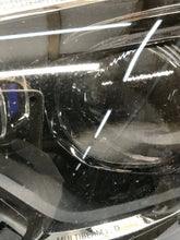 Laden Sie das Bild in den Galerie-Viewer, Frontscheinwerfer Mercedes-Benz W213 A2139060110 Links Scheinwerfer Headlight SCH4260847692gq