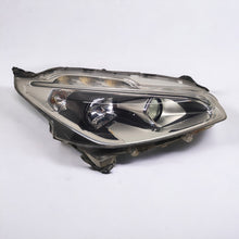 Laden Sie das Bild in den Galerie-Viewer, Frontscheinwerfer Peugeot 208 9810805880 90048532 LED Rechts Headlight