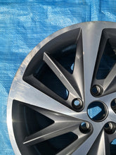 Load image into Gallery viewer, 1x Alufelge 18 Zoll 7.5" 5x112 51ET Glanz Grau 5F0601025E Cupra Leon Mg FEL2794057124lw