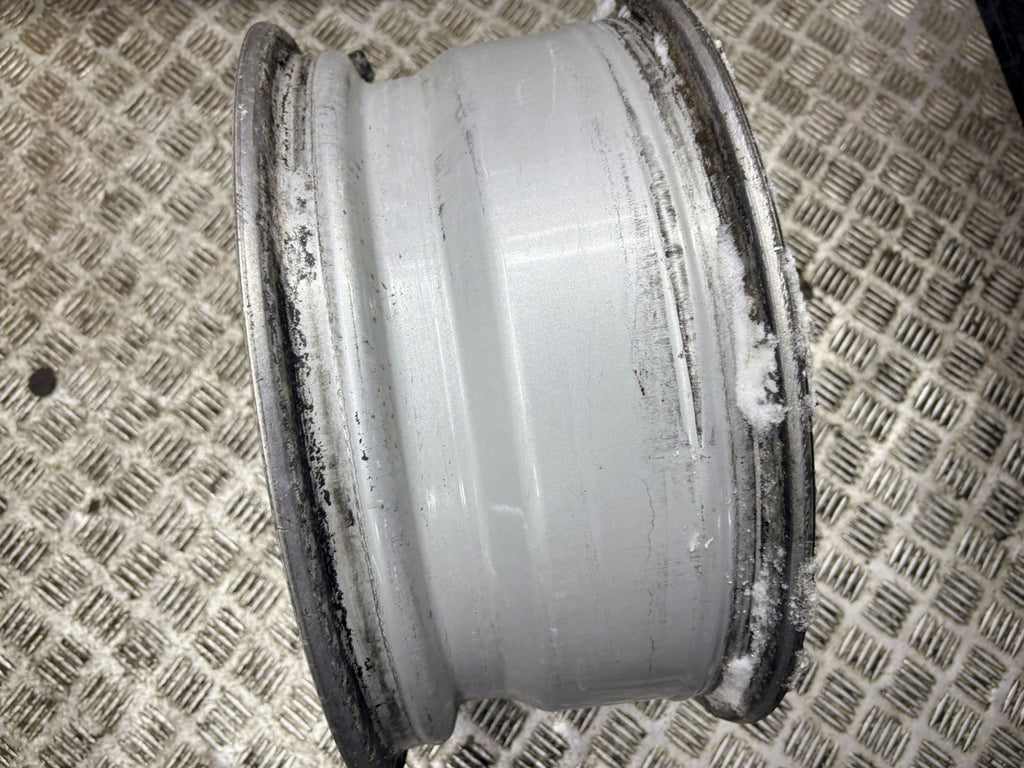 1x Alufelge 16 Zoll 5x139.7 KBA46622 Kia Sorento I Rim Wheel FEL8503398447ze