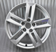 Laden Sie das Bild in den Galerie-Viewer, 1x Alufelge 17 Zoll 7.0" 5x112 42ET Glanz Silber 8W0601025P Audi A4 B9 Rim Wheel FEL7135138492ho