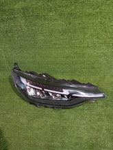 Laden Sie das Bild in den Galerie-Viewer, Frontscheinwerfer Ford Transit Custom Rechts Scheinwerfer Headlight SCH8236622056bs