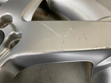 Laden Sie das Bild in den Galerie-Viewer, 1x Alufelge 17 Zoll 7.0&quot; 5x108 52,5ET 31255308 Volvo C30 S40 V50 Rim Wheel